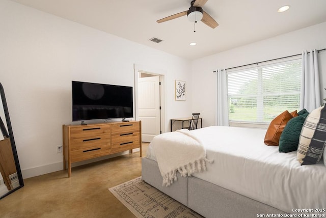 bedroom featuring ceiling fan