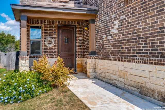 view of property entrance