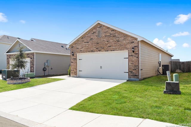 view of front of home featuring cooling unit and a front lawn