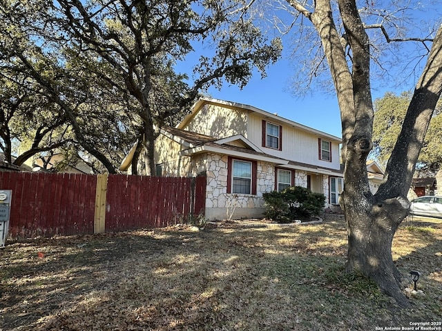 view of front of house