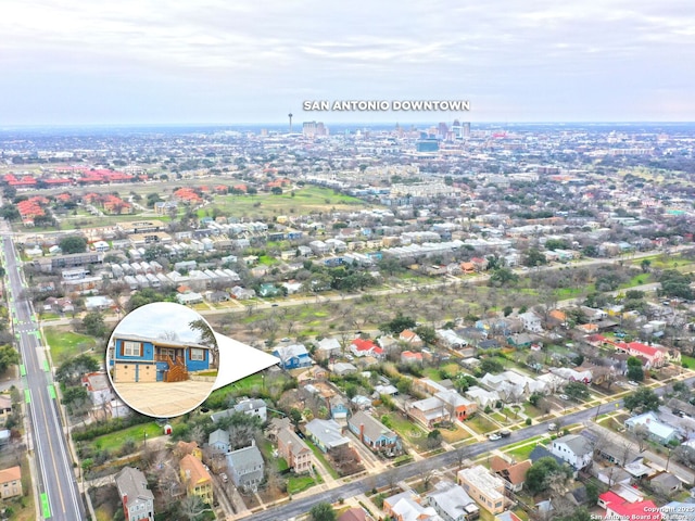 bird's eye view with a residential view