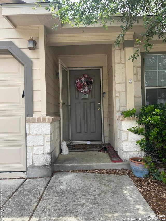 25710 Presidio Aly, Boerne, TX 78015 - entrance to property with stone siding