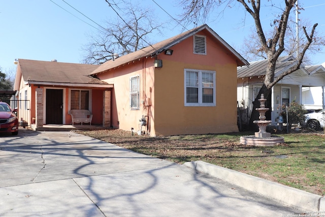 view of front of house