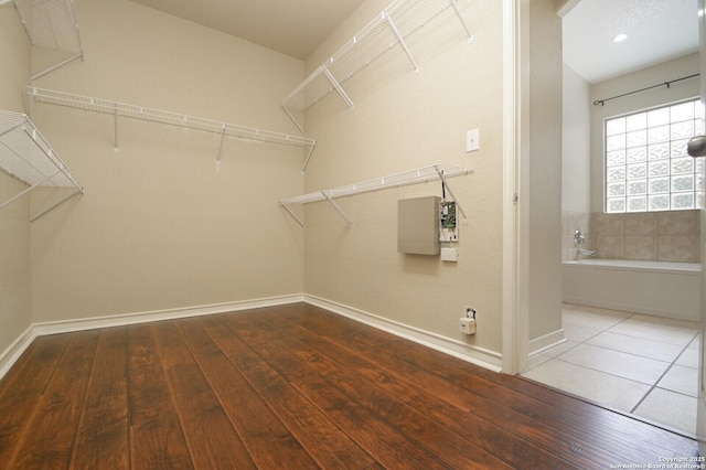 13906 Tahoe Vis, San Antonio, TX 78253 - walk in closet featuring wood-type flooring