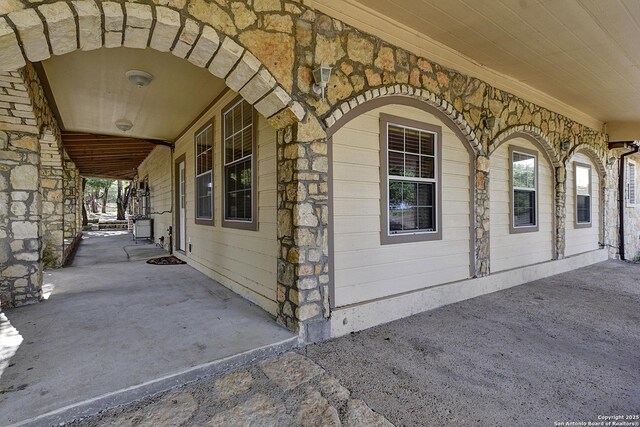 view of property exterior