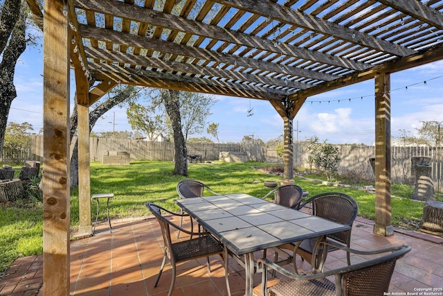 view of patio featuring a pergola