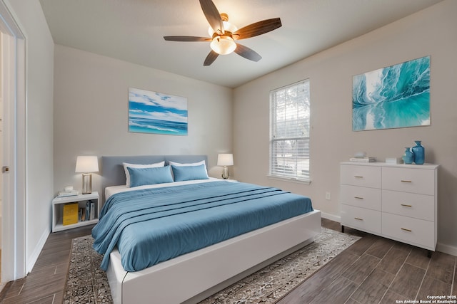 bedroom featuring ceiling fan