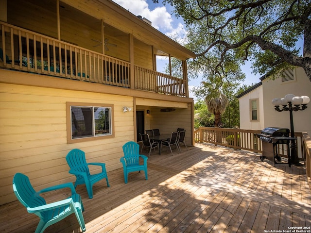 1048 Parkview Dr, Canyon Lake, TX 78133 - wooden terrace with grilling area