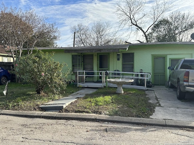 view of front of home