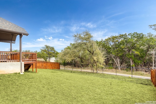 25046 Las Pilas, San Antonio, TX 78261 - view of yard with a deck