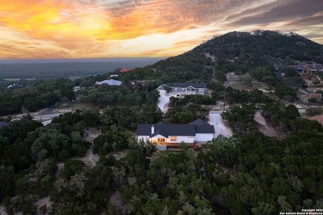 view of aerial view at dusk