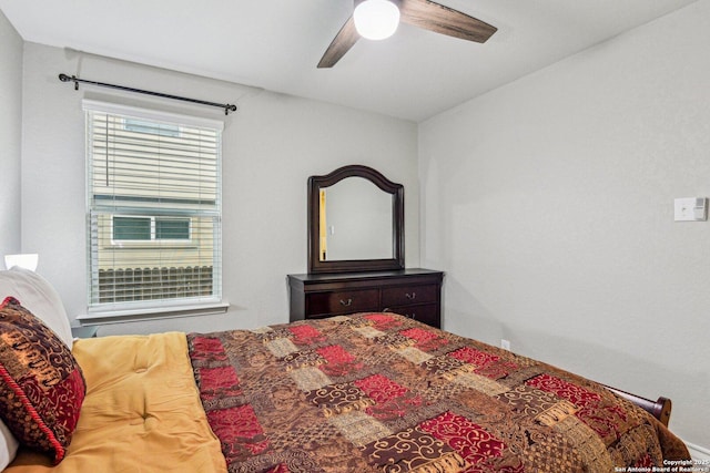 bedroom featuring ceiling fan