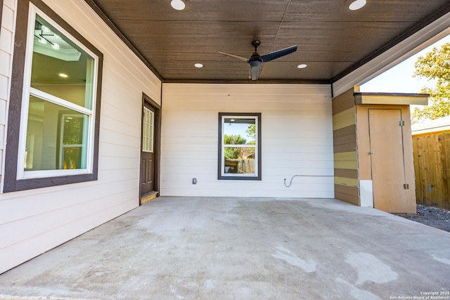 view of patio featuring ceiling fan