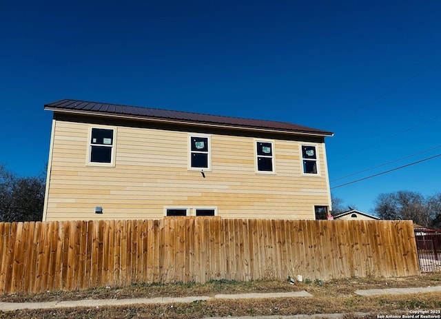 view of home's exterior