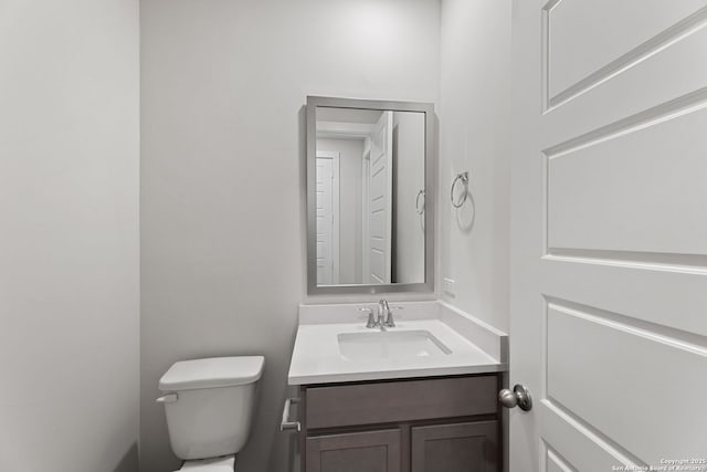 125 Connor Crk, San Antonio, TX 78253 - half bath with toilet and vanity