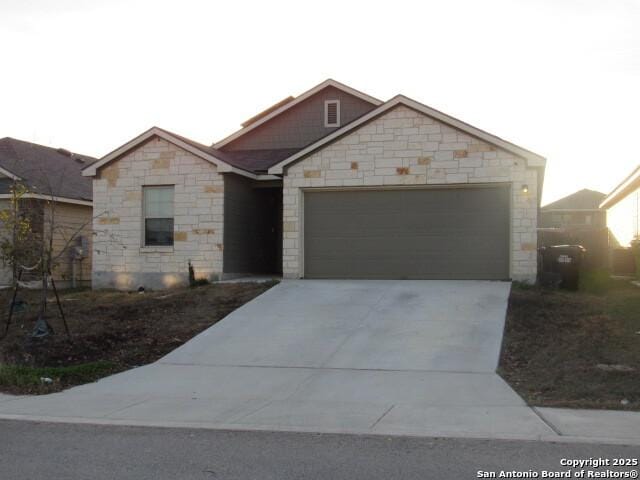 view of front of house featuring a garage