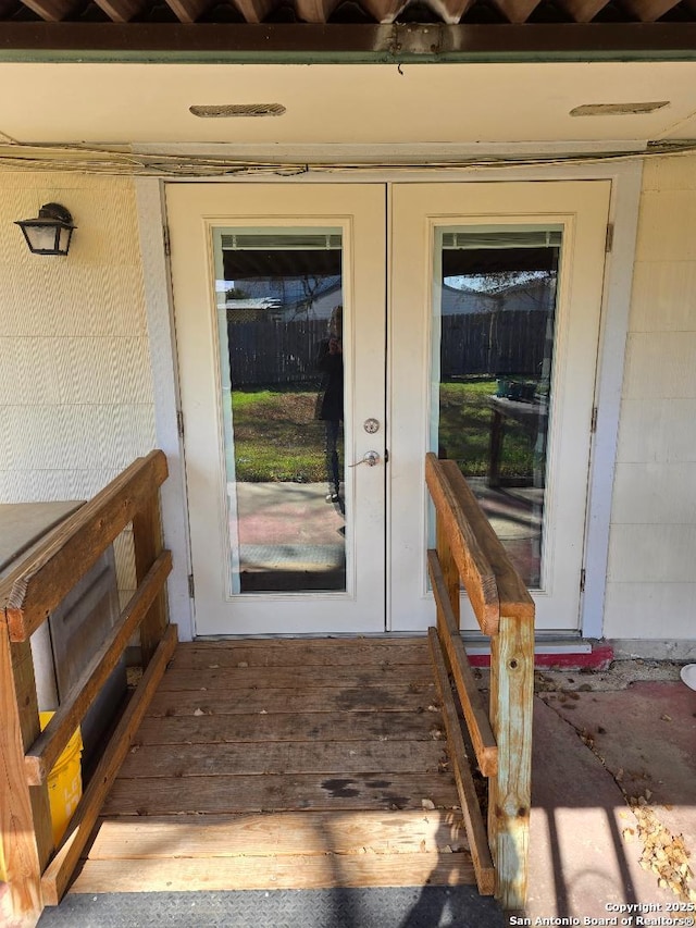 5550 Aspen Vly, San Antonio, TX 78242 - entrance to property featuring french doors