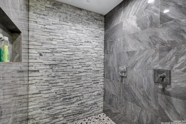 8907 Athens, San Antonio, TX 78251 - bathroom featuring a tile shower