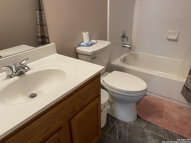 full bathroom with shower / bath combination with curtain, vanity, and toilet