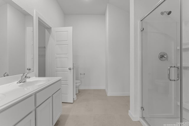 6707 Tasajillo Spgs, San Antonio, TX 78253 - bathroom featuring toilet, a sink, double vanity, and a stall shower