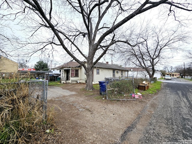 view of front of house