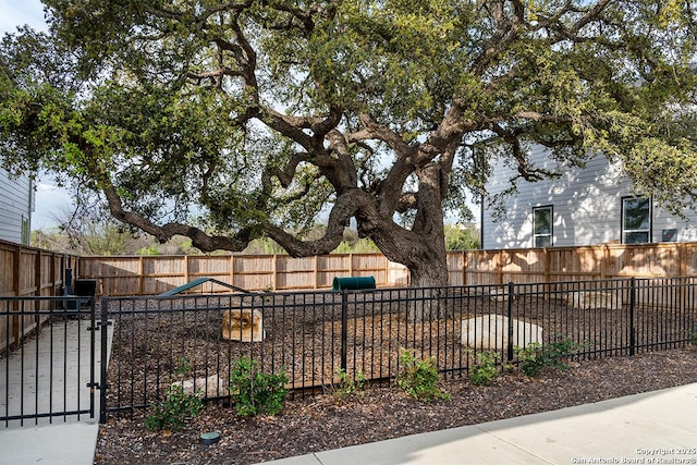 exterior space featuring fence