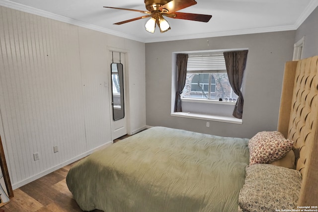 4114 Luckenbach, San Antonio, TX 78251 - bedroom featuring ornamental molding, ceiling fan, baseboards, and wood finished floors
