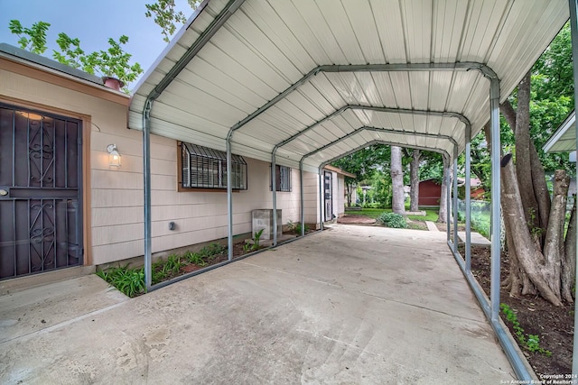515 Park Mdw, San Antonio, TX 78227 - view of vehicle parking with a carport and driveway