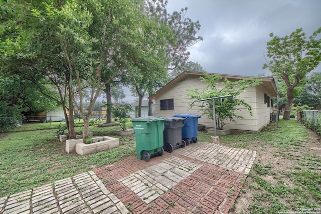 515 Park Mdw, San Antonio, TX 78227 - view of patio / terrace with a fenced backyard