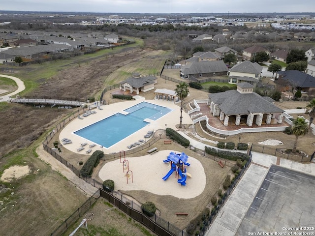 birds eye view of property featuring a residential view