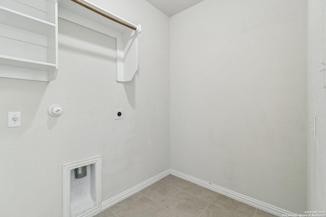 washroom featuring gas dryer hookup, laundry area, baseboards, and electric dryer hookup