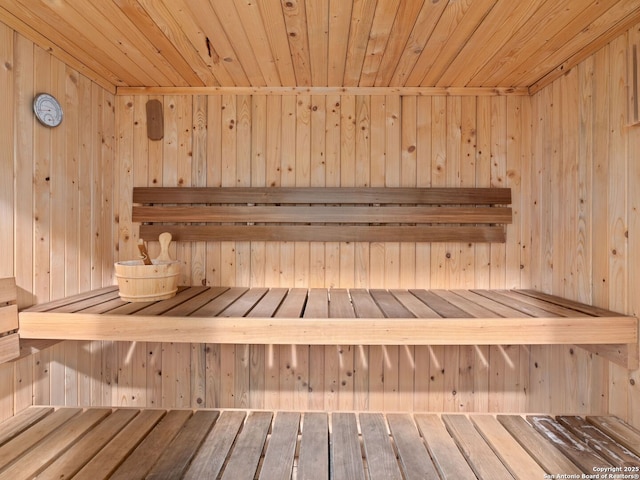 view of sauna / steam room