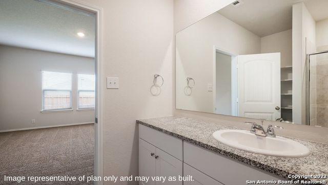 full bath featuring visible vents and vanity