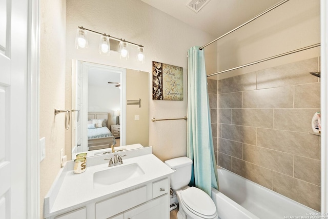 ensuite bathroom featuring ensuite bathroom, toilet, vanity, visible vents, and shower / bath combo