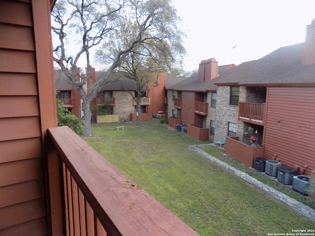 view of yard featuring central AC unit