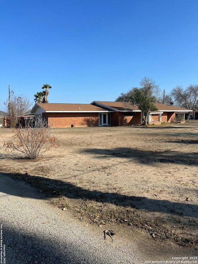 view of front of home