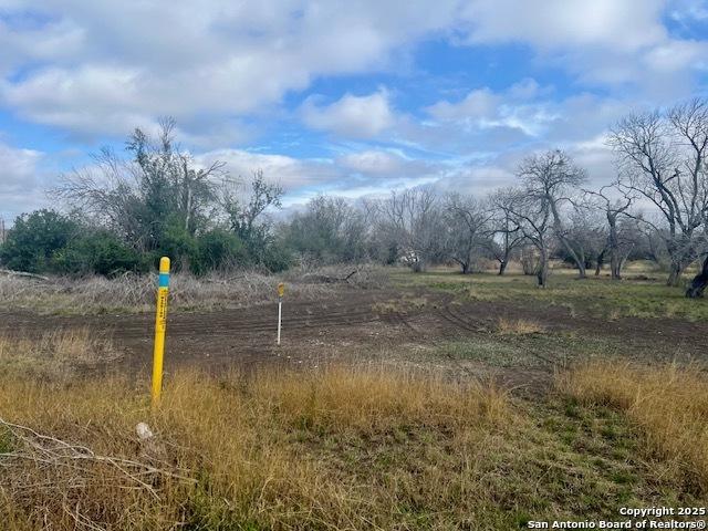 1106 Colzona, San Antonio TX, 78219 land for sale