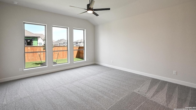 5759 Ryder Rd, New Braunfels, TX 78130 - unfurnished room featuring carpet floors, baseboards, ceiling fan, and vaulted ceiling
