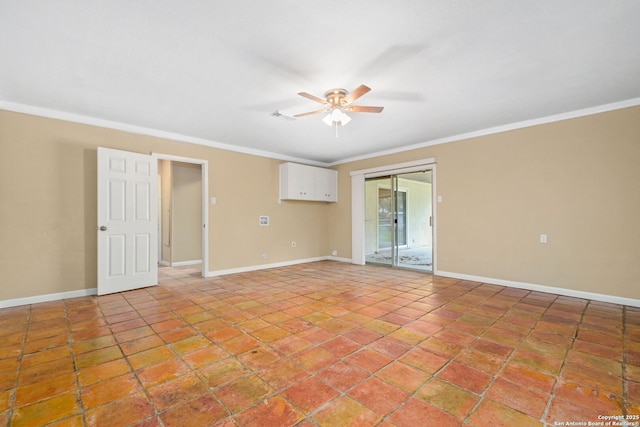 unfurnished room featuring ceiling fan, baseboards, and ornamental molding