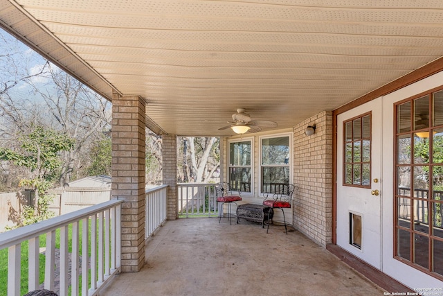 view of patio with ceiling fan