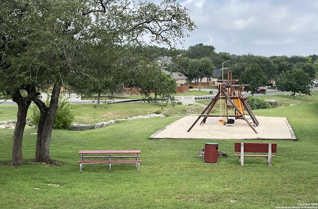 821 Walzem Msn, New Braunfels, TX 78132 - community jungle gym with a yard