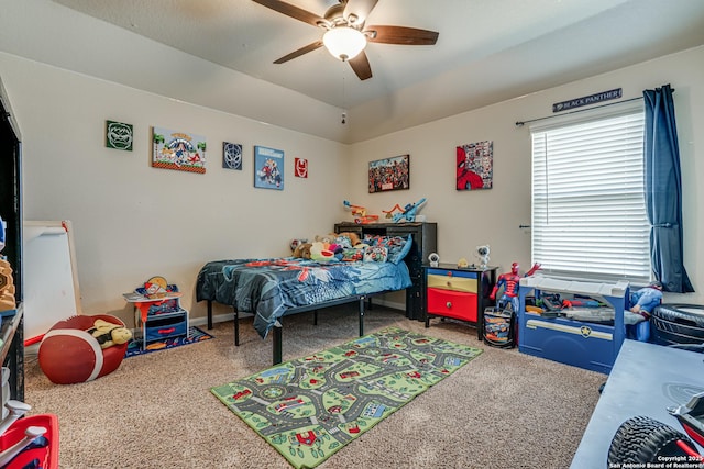 bedroom featuring ceiling fan