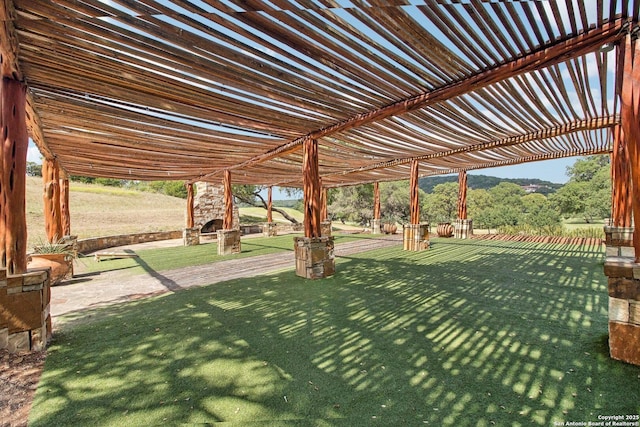 view of yard with a pergola