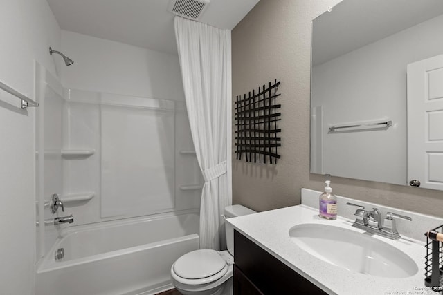 bathroom featuring a textured wall, toilet, shower / tub combo, vanity, and visible vents