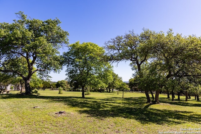 exterior space featuring a lawn