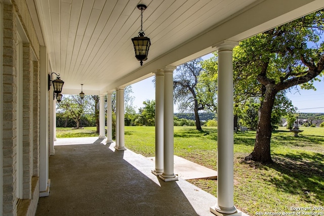 view of patio / terrace with covered porch