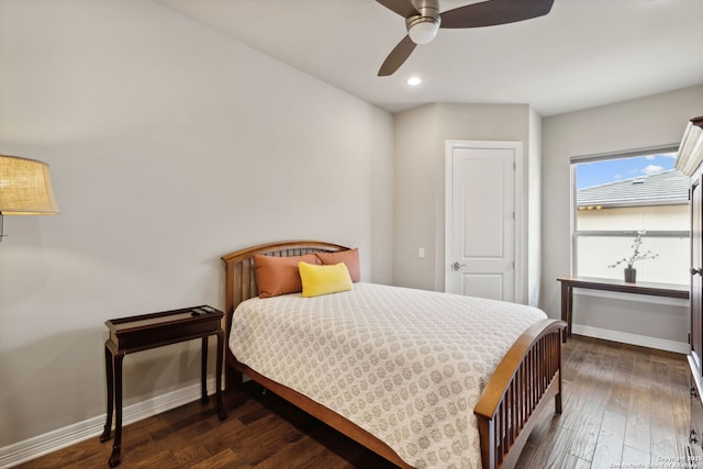 bedroom with dark wood-style floors, recessed lighting, ceiling fan, and baseboards