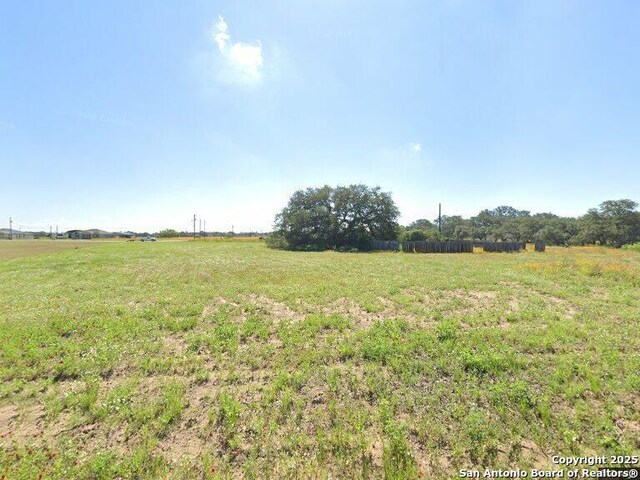 346 Mustang Rdg, Natalia, TX 78059