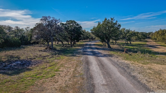 Listing photo 3 for 861 Charter Oak, Canyon Lake TX 78133