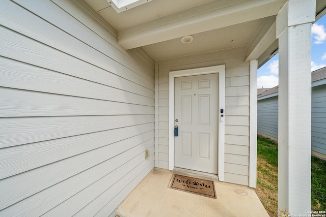 view of entrance to property